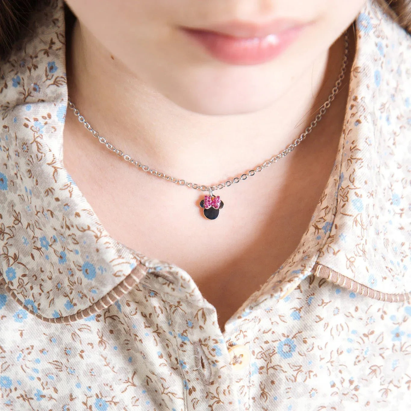 Collana Minnie con Fiocco Rosa - Argento - VitaMea